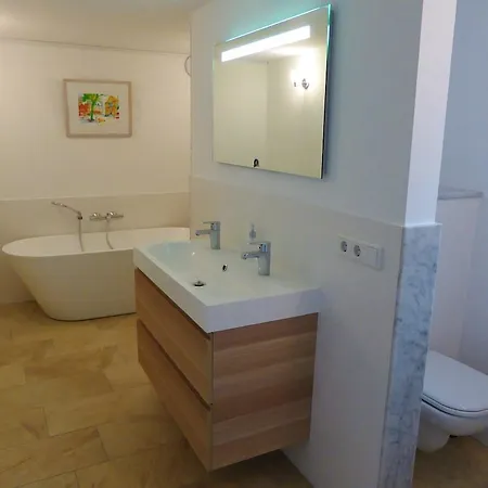 Witte Lelie 4* Mechelen